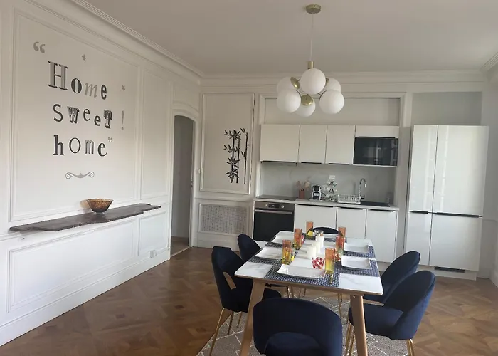 Les Orchidees Et Les Marguerites 公寓