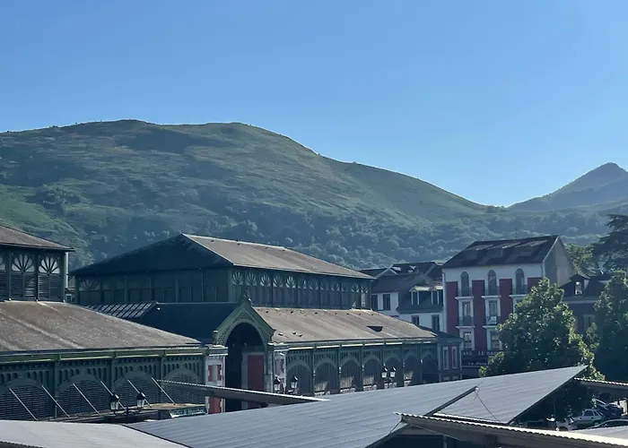 Les Orchidees Et Les Marguerites 公寓